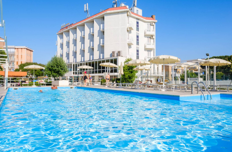media.Marina - Piscina -1
